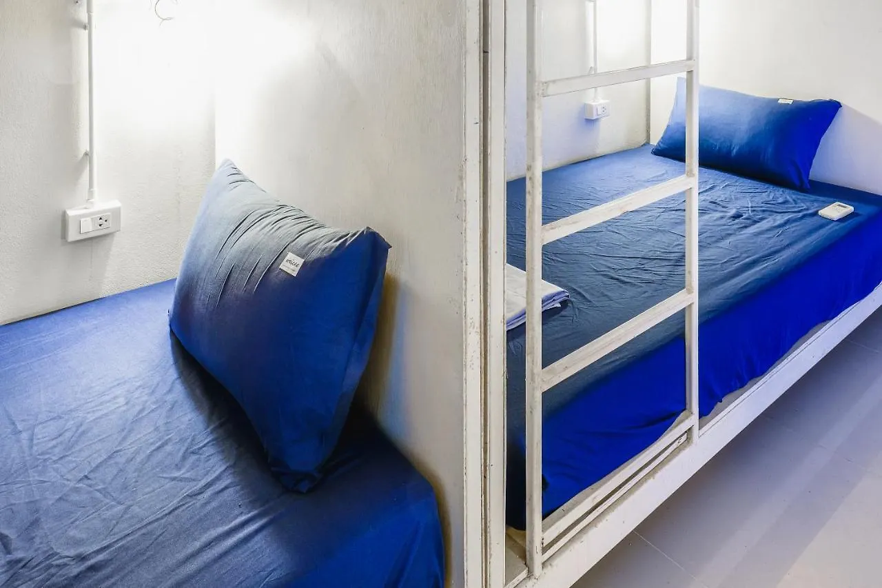 קו טאו Escape Divers - Jungle Hostel And Dive Centre  קו טאו