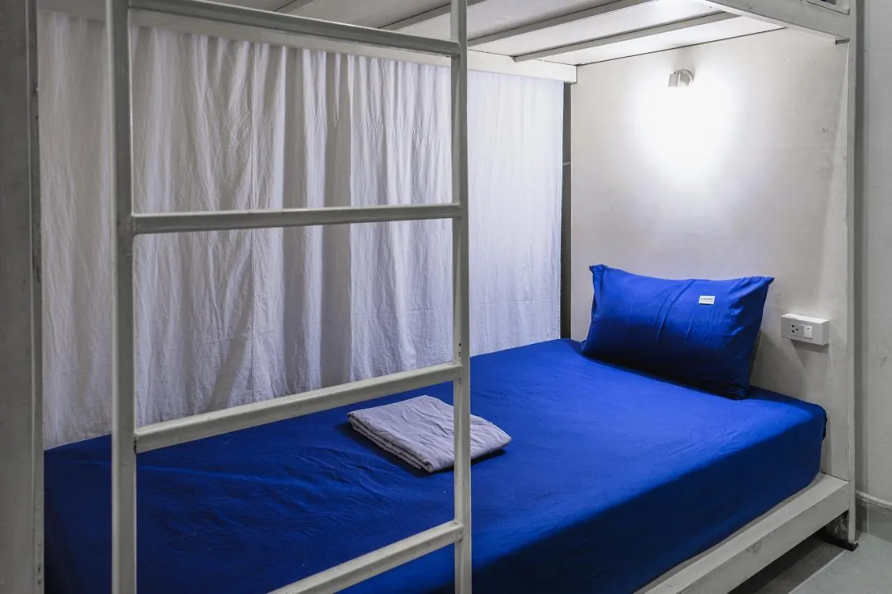 Escape Divers - Jungle Hostel And Dive Centre Koh Tao Thailand